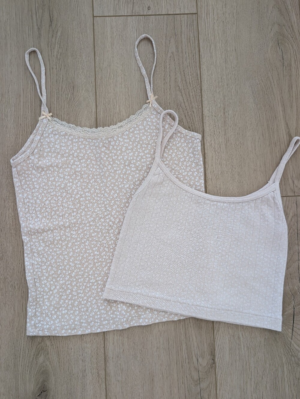 John Galt Floral Skylar Pointelle Lace Bow Tank Top
And Crop Top - Set Of 2